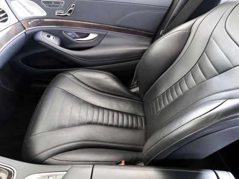 Used 2015 Mercedes-Benz S 550 Sedan image 19