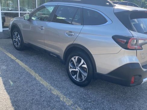 Used 2020 Subaru Outback Limited w/ Popular Package #2 AWD/4WD image 4