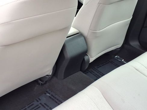 Certified 2024 Honda Accord EX image 8