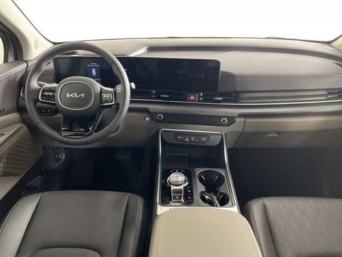 New 2026 Kia Carnival EX image 40