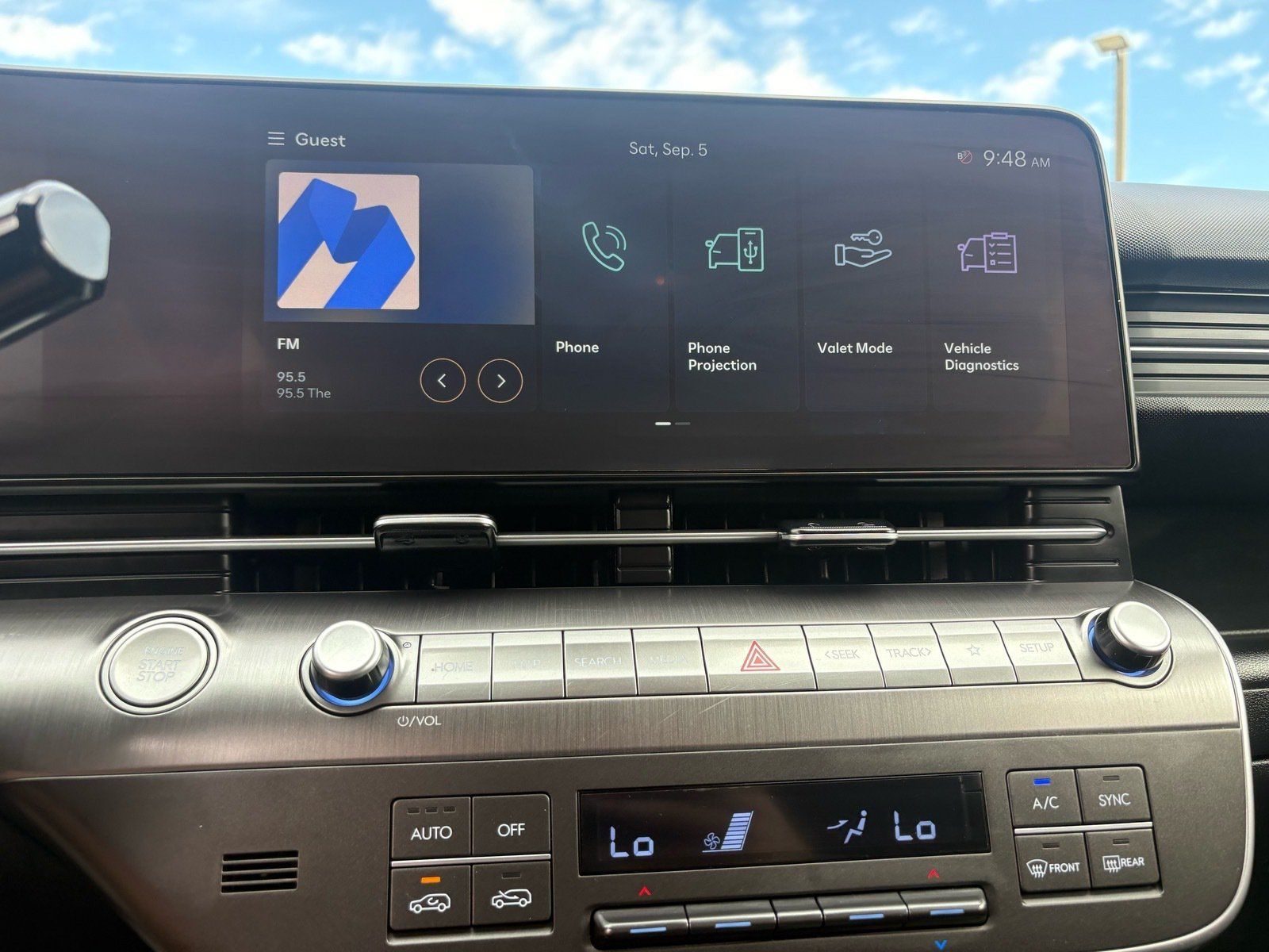Used 2025 Hyundai Kona SEL AWD/4WD image 26