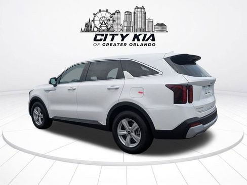 New 2026 Kia Sorento LX FWD image 6