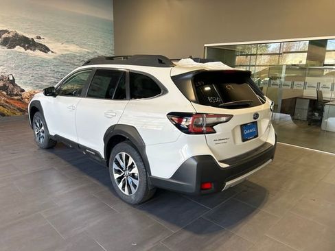 Used 2025 Subaru Outback Limited XT AWD/4WD image 4