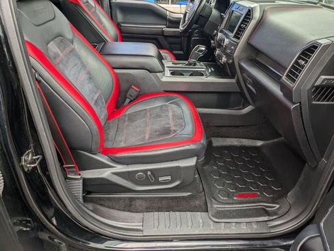 Used 2017 Ford F150 Lariat image 27