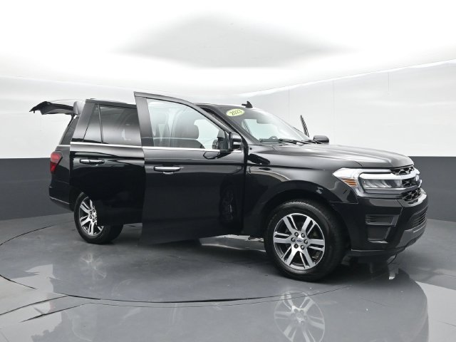 Used 2023 Ford Expedition Limited AWD/4WD image 65
