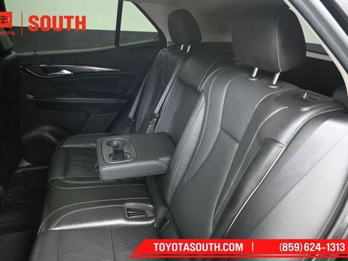 Used 2021 Buick Envision Essence w/ Sport Touring Package AWD/4WD image 23