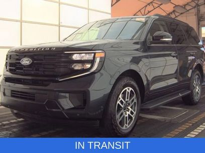 Used 2025 Ford Expedition Active