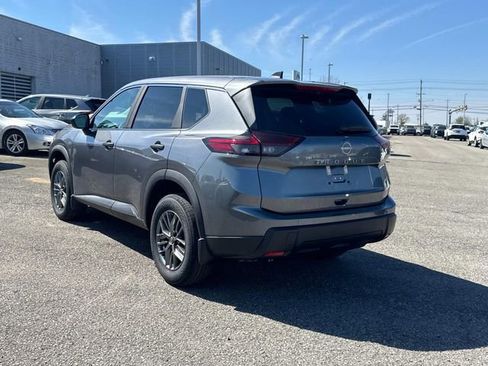 New 2026 Nissan Rogue S image 6