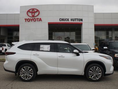 New 2026 Toyota Highlander Platinum