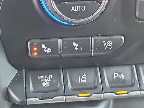 Used 2021 Chevrolet Silverado 2500 High Country w/ Z71 Off-Road Package image 42