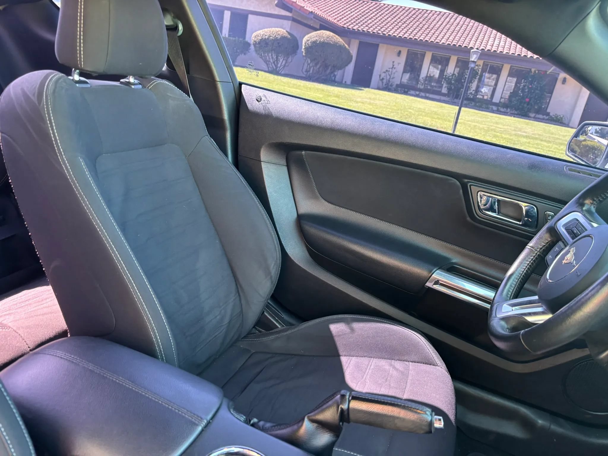 Used 2017 Ford Mustang GT RWD image 17