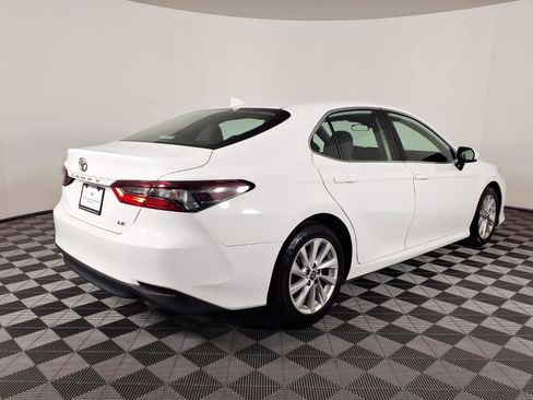 Used 2023 Toyota Camry LE FWD image 4
