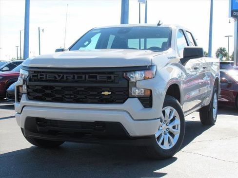 New 2026 Chevrolet Silverado 1500 Custom image 3
