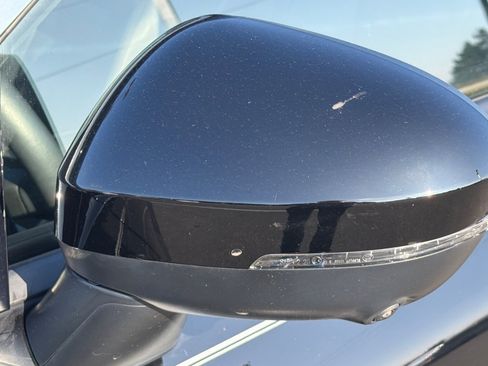 Used 2023 Nissan Rogue Platinum w/ Platinum Premium Package image 56