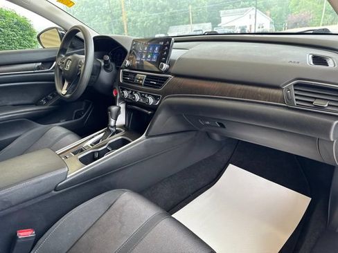 Used 2019 Honda Accord EX image 23
