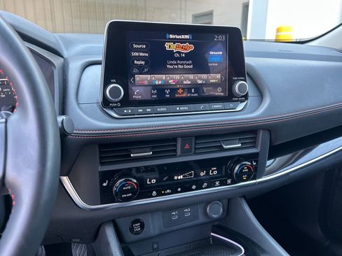 Used 2025 Nissan Rogue Rock Creek w/ Rock Creek Premium Package AWD/4WD image 22