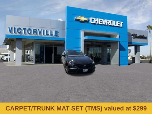 Used 2023 Toyota Camry SE w/ Protection Package (Q2) (TMS) FWD image 3