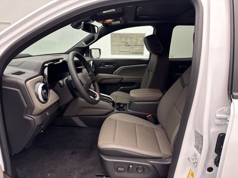 New 2026 Chevrolet Colorado ZR2 image 5