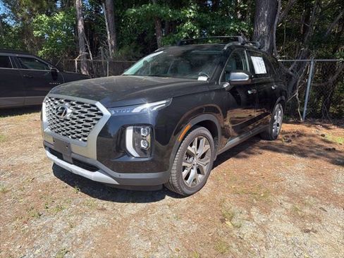 Used 2021 Hyundai Palisade SEL w/ Premium Package AWD/4WD image 3