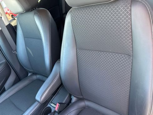 Used 2022 Buick Encore Preferred w/ Safety Package AWD/4WD image 15
