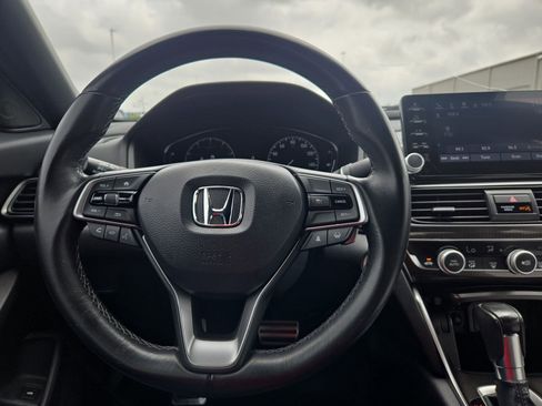 Used 2022 Honda Accord Sport image 27