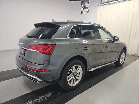 Used 2023 Audi Q5 2.0T Premium w/ Convenience Package AWD/4WD image 4