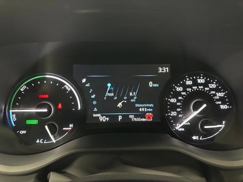 Used 2025 Toyota Sienna XLE w/ XLE Plus Package AWD/4WD image 23