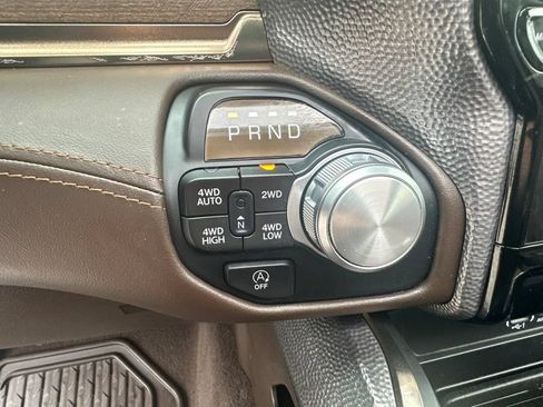 Used 2025 RAM 1500 Limited AWD/4WD image 35