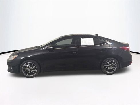 Used 2019 Hyundai Elantra Limited w/ Cargo Package image 8