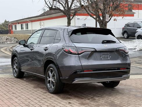 Used 2023 Honda HR-V EX-L image 4