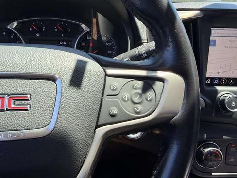 Used 2020 GMC Terrain Denali w/ Denali Premium Package AWD/4WD image 27