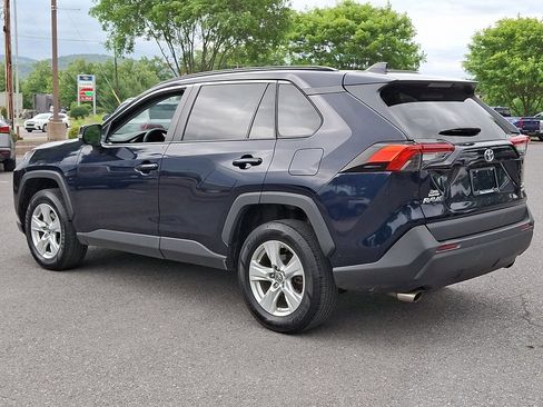 Used 2020 Toyota RAV4 XLE w/ Convenience Package AWD/4WD image 6