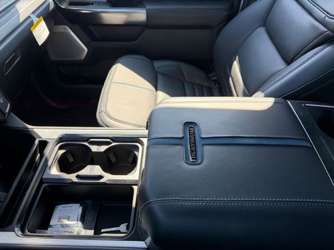 New 2026 Ford F350 Platinum image 35