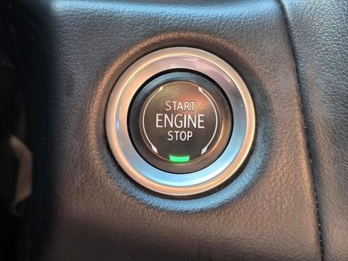 Used 2021 Chevrolet Tahoe High Country AWD/4WD image 19