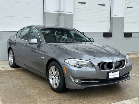 Used 2013 BMW 528i Sedan RWD image 7