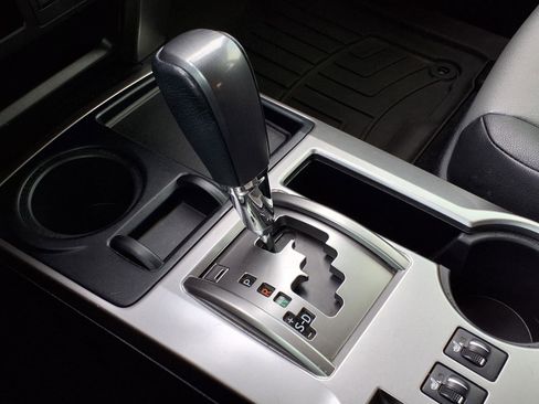 Used 2022 Toyota 4Runner SR5 Premium w/ Moonroof Package image 18