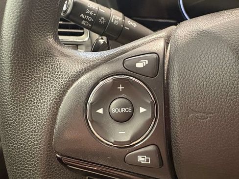 Used 2021 Honda HR-V EX image 20