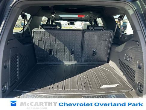 New 2026 Chevrolet Suburban Premier w/ Sun And Tow Package image 24