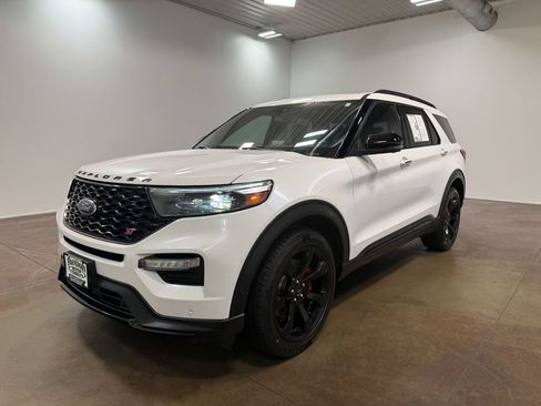 Used 2021 Ford Explorer ST w/ ST Street Pack AWD/4WD image 39