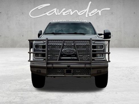 Used 2023 Ford F350 Lariat w/ Lariat Ultimate Package AWD/4WD image 18