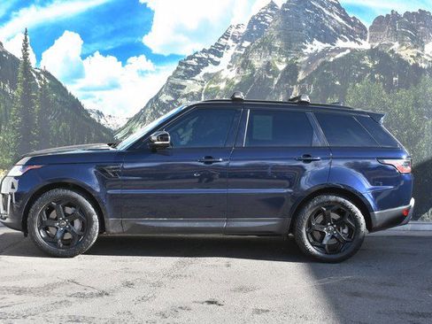 Used 2020 Land Rover Range Rover Sport SE image 7