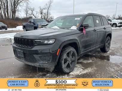 Used 2023 Jeep Grand Cherokee Altitude