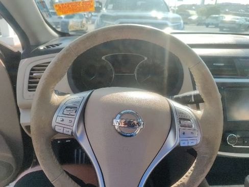 Used 2017 Nissan Altima 2.5 SL w/ 2.5 Technology Package FWD image 28