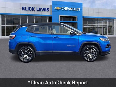 Used 2025 Jeep Compass Limited AWD/4WD image 9