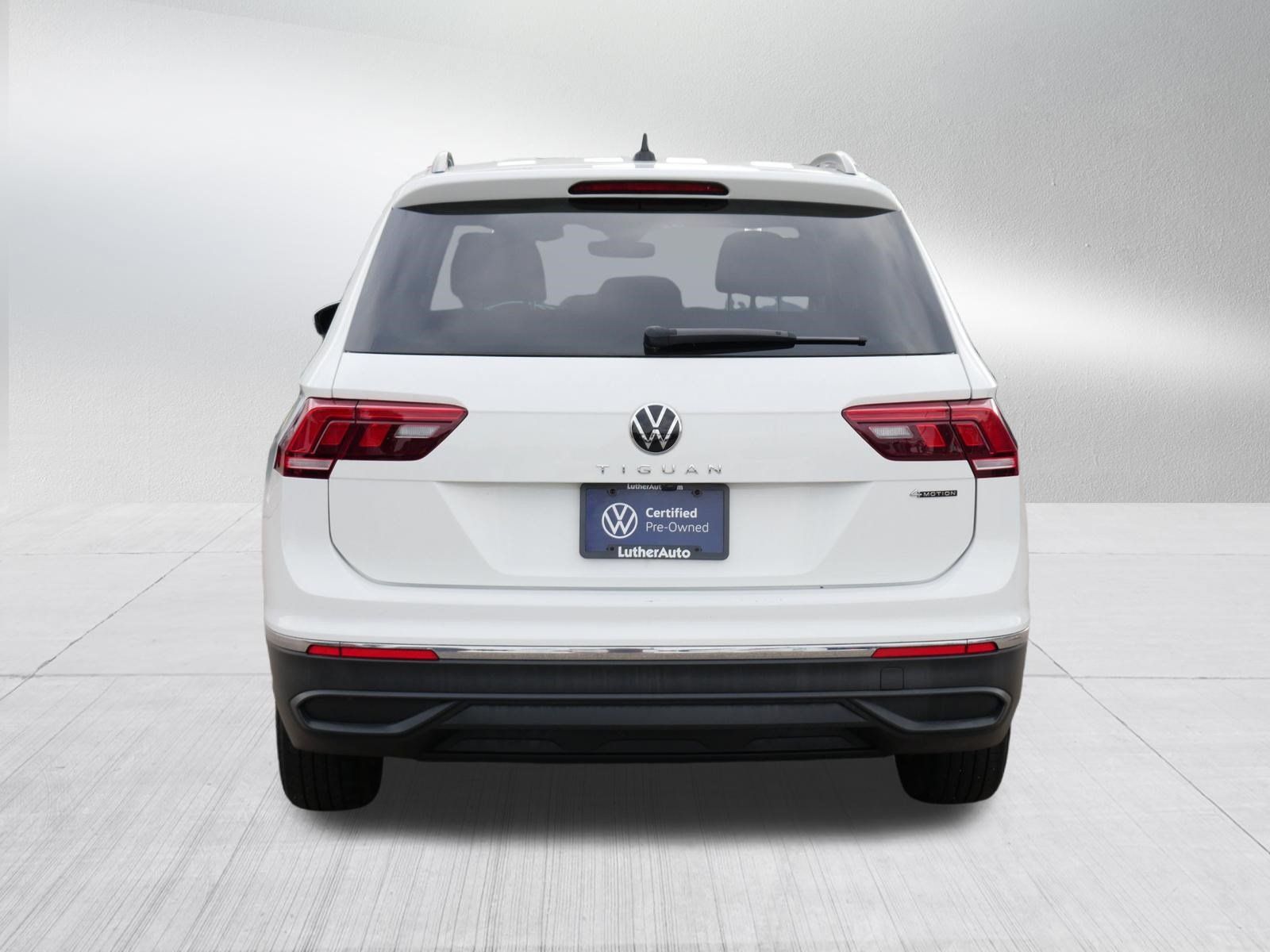 Used 2023 Volkswagen Tiguan S w/ Driver Assistance Package AWD/4WD image 6