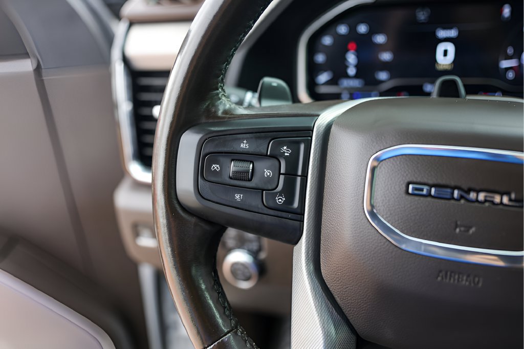 Used 2024 GMC Sierra 1500 Denali AWD/4WD image 13