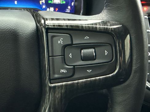 Used 2022 Chevrolet Tahoe LT w/ LT Signature Package image 15