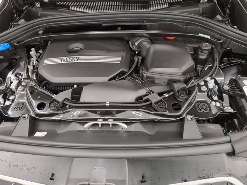 New 2025 BMW X1 xDrive28i w/ Convenience Package image 25