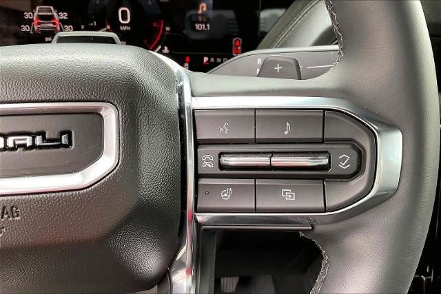 Used 2026 GMC Yukon Denali w/ Denali Reserve Package AWD/4WD image 12