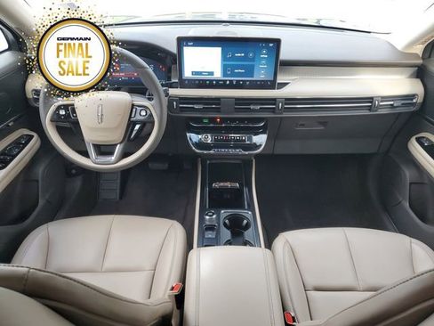 Certified 2023 Lincoln Corsair FWD image 15